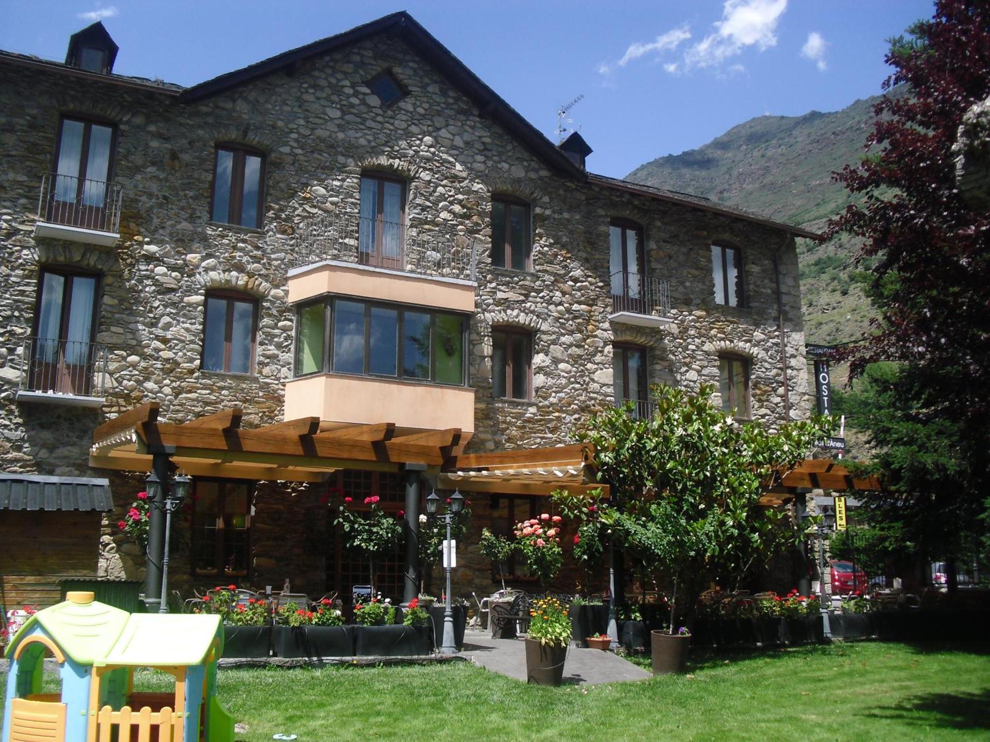 Hostal Vall D'Aneu By Arcas & Sambola Астеррі-д'Анеу Екстер'єр фото
