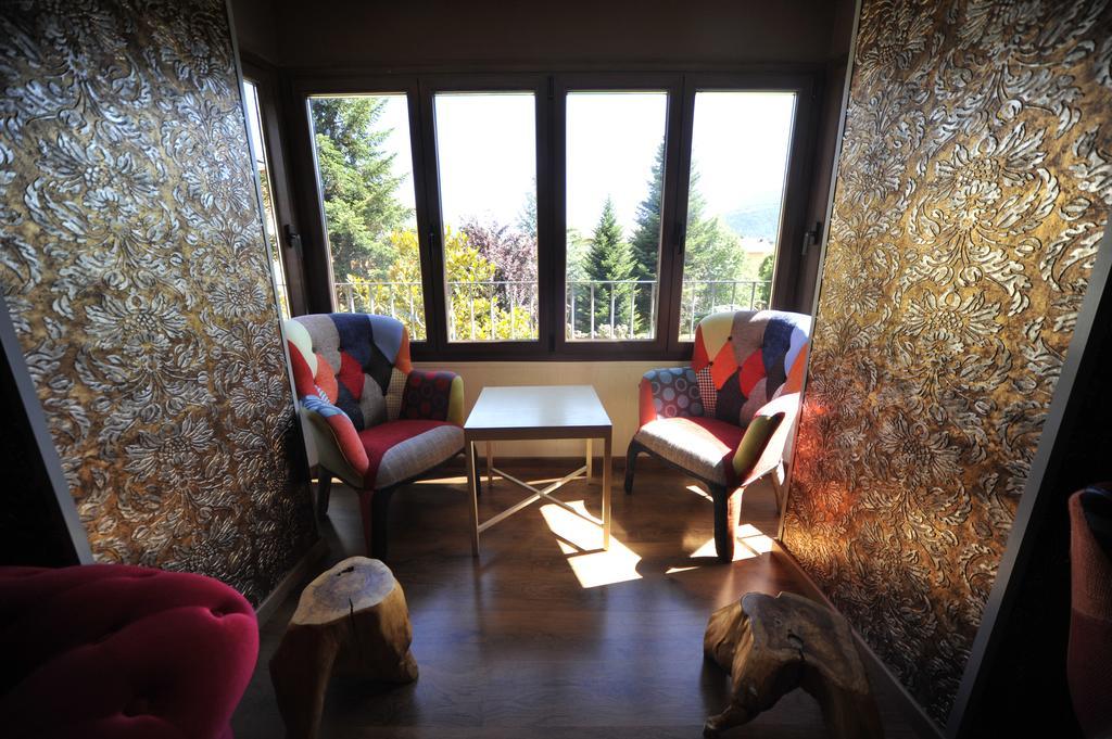 Hostal Vall D'Aneu By Arcas & Sambola Астеррі-д'Анеу Екстер'єр фото